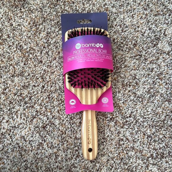 Bamboo Detangling Paddle Brush with Boar Bristles - Picture 2 of 5